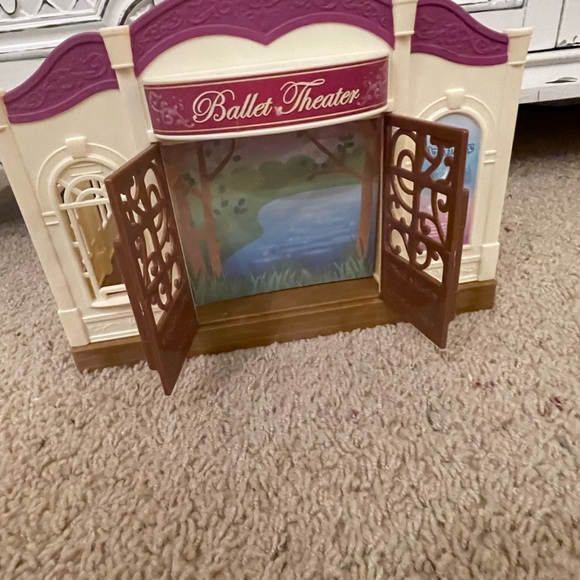 Calico Critters Ballet Theatre - Picture 2 of 4